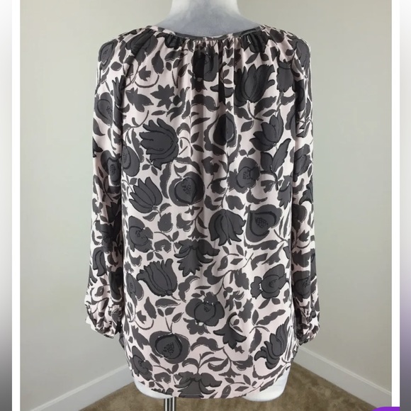 LOFT by Ann Taylor XS Petite Blush Pink Gray Floral Blouse Long Sleeve - Picture 2 of 5